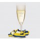 Beställ ett personligt lasergraverat champagneglas till champagnefrukosten. Glaset är elegant med snygg klassisk design. Beställ glaset tillsammans med en studenthatt eller varför inte ge bort ett glas som studentpresent!